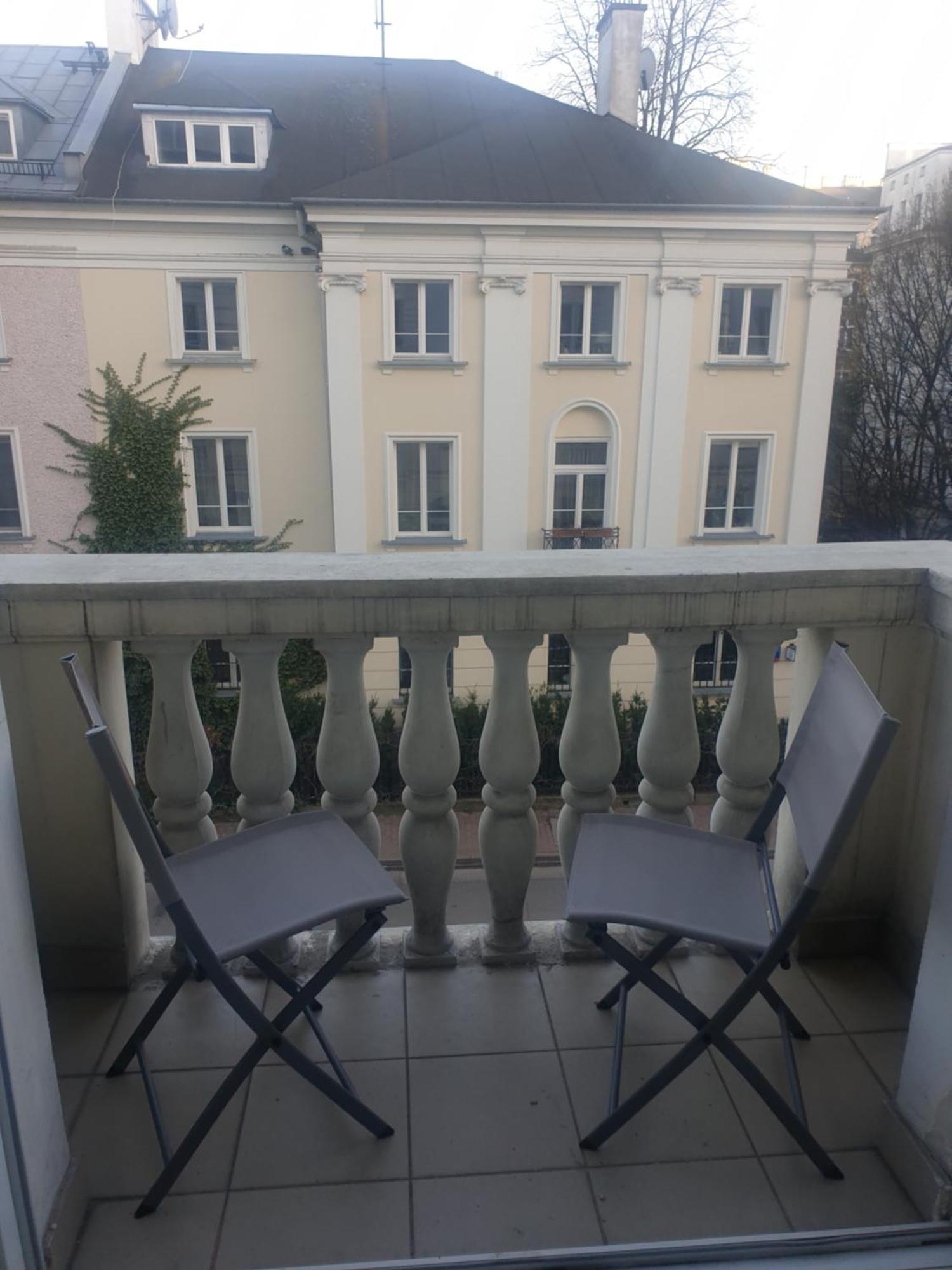 Stylish Bright Apartment Ochota With Balcony Varsovie Extérieur photo